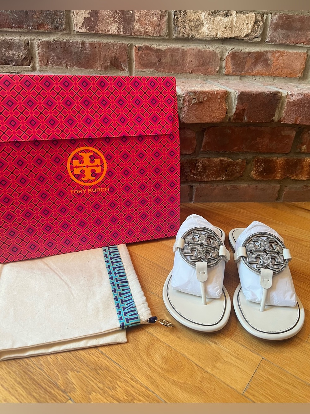 Tory Burch Bleach Ivory & Silver Metal Crystal Embellished Miller Sandals - Picture 2 of 13